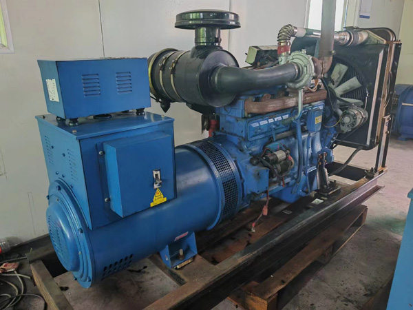 芒市100kW柴油发电机组使用多级机油有哪些优缺点？